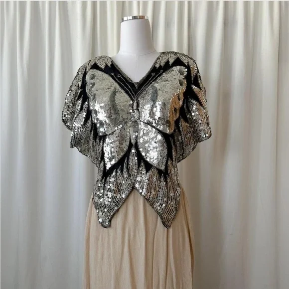 Vintage 1980's Silk Silver Sequins Butterfly Top. - Picture 3 of 8